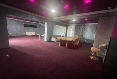 Spațiu comercial, de 96 mp, în Central