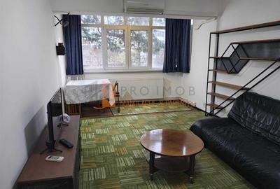 Apartament cu 2 camere semidecomandat, mobilat în 1 Decembrie - 1