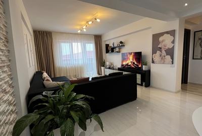 Apartament cu 2 camere decomandat, mobilat în Păcii - 2