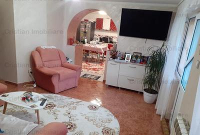 Casă cu 5 camere cu Teren 256 Mp în Chercea - 32