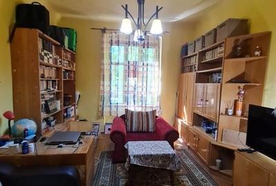 Apartament 2 camere,curte comuna/4 proprietari - 16