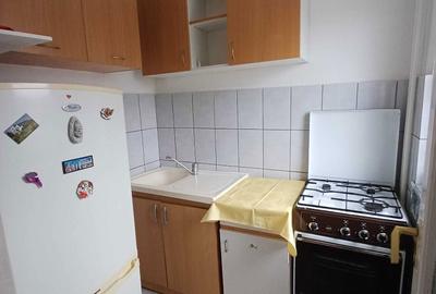 Garsonieră semidecomandată în Badea Cârțan - 3