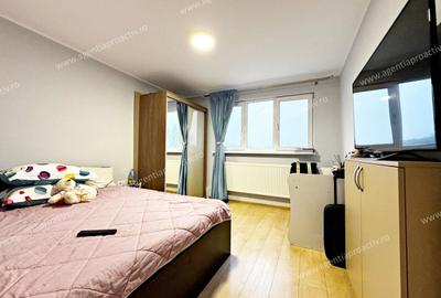 Apartament cu 2 camere decomandat, situat la etajul 2, in Micro 21. - 3