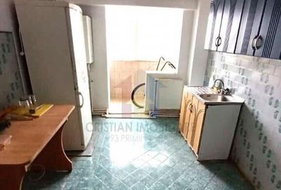 Apartament cu 2 camere decomandat în Radu Negru