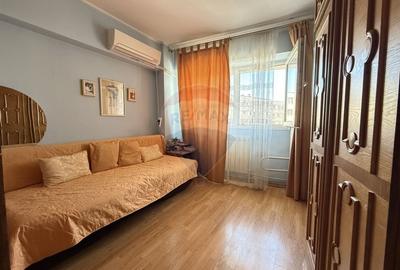 Apartament doua camere APARATORII PATRIEI - 10