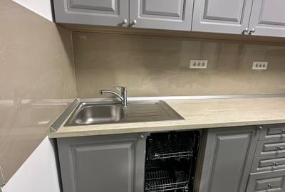 APARTAMENT 3 CAMERE-13 SEPTEMBRIE-CENTRALA-2 BAI-BLOC REABILITAT-HOL H - 5