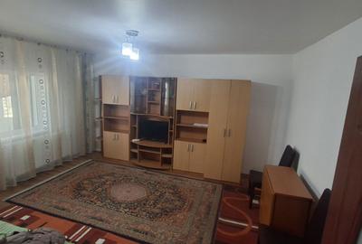 Garsonieră decomandată în Găvana - 1