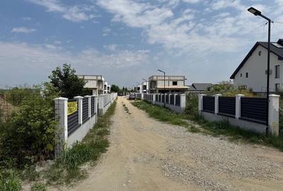 Casă cu 4 camere în Central - 2