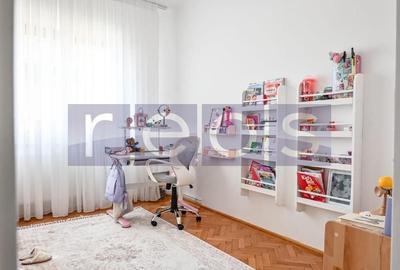 Apartament cu 4 camere decomandat, mobilat în P-ța Romană - 6