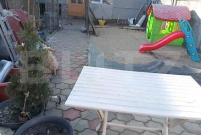 Casă cu 3 camere cu Teren 300 Mp în Central - 1