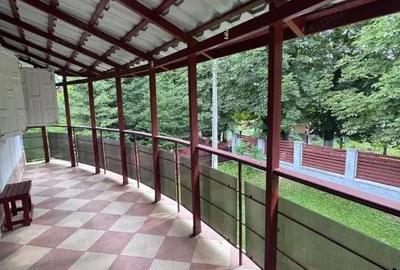 Casă cu Teren 1153 Mp în Solca - 9