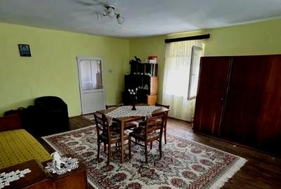 Casă individuală cu 4 camere cu Teren 869 Mp în Exterior Sud - 1