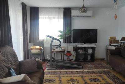 Casă cu Teren 1040 Mp în Central - 1