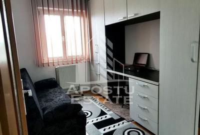 Apartament cu 3 camere semidecomandat, mobilat în Girocului - 5