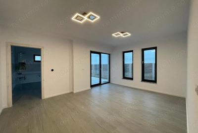 Casă cu 3 camere cu Canalizare în Urseni - 9