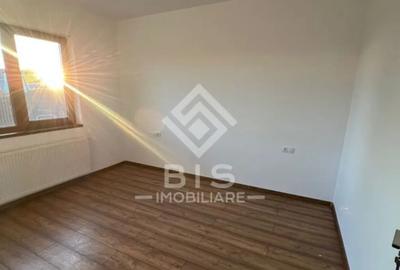 Casă cu 4 camere cu Teren 700 Mp în Unirea - 16