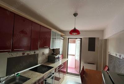 Inchiriez apartament 3 camere - 1