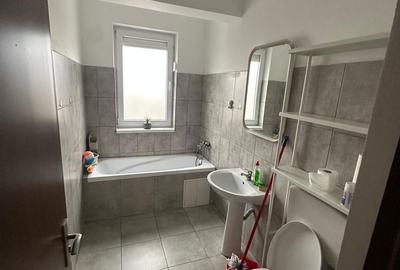 Apartament cu 3 camere în Central - 9