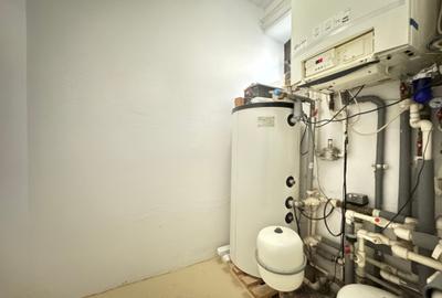 Duplex cu 10 camere cu Teren 180 Mp în Capitale - 34