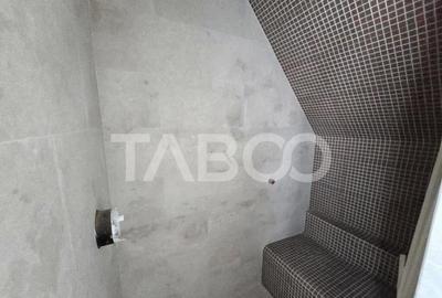 Casa individuala de vanzare teren 852 mp 5 camere 2 bai Seli - 4