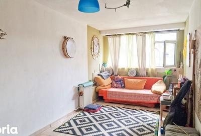 Apartament cu 4 camere în Obor