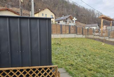 Casă cu 4 camere decomandat în Tăuți - 7