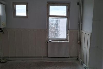 Apartament cu 3 camere decomandat în Unirii - 1