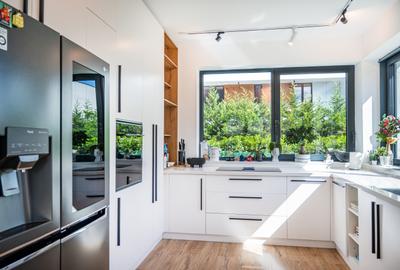 Vila cu piscina incalzita si garaj - Iancu Nicolae - 4