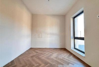 Casă cu 4 camere cu Teren 500 Mp în Ferneziu - 1