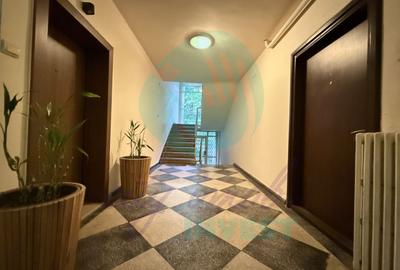 Apartament cu 4 camere decomandat în Vatra Luminoasă - 15