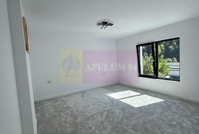 Casă individuală cu 6 camere cu Canalizare în Nord - 20