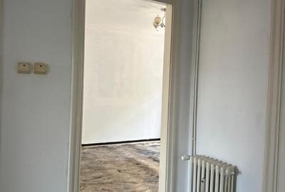 Apartament cu 4 camere în Central - 3