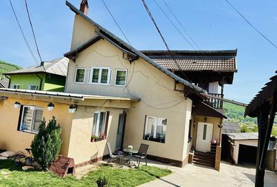 Casă cu 3 camere în Central - 8