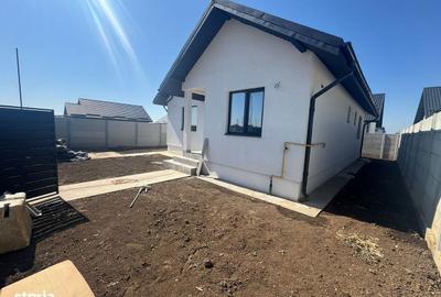 Casă cu 3 camere în Central - 8