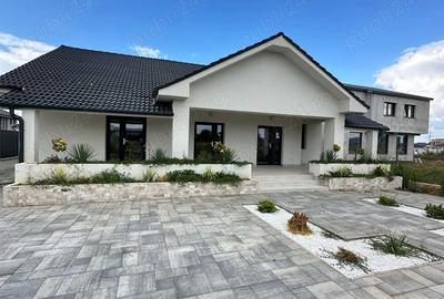 Casă în Central - 2