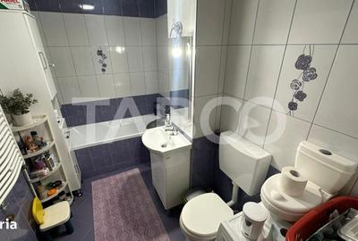 Apartament cu 3 camere decomandat în Roșia - 7