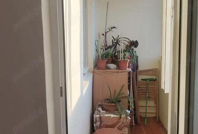 Apartament cu 2 camere decomandat în Rahova - 2