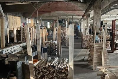 Spațiu industrial, de 7,756 mp, în Cerăt - 8
