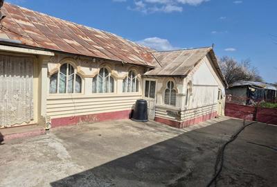 Casă cu 5 camere cu Teren 1200 Mp în Tichilești - 2