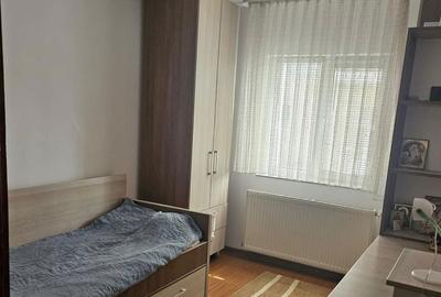 Apartament cu 4 camere decomandat în Central - 13