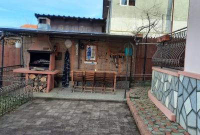 Casa P+E+M, 7 camere, teren 1000 mp, an 2000, Campina, Prahova - 4
