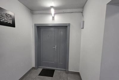 Apartament cu 4 camere decomandat în Decebal - 2