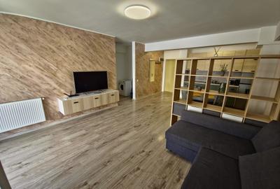 Apartament cu 2 camere decomandat, mobilat în Central