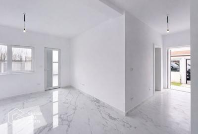 Duplex cu 4 camere cu Canalizare în Moșnița Nouă - 2