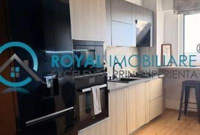 Royal Imobiliare - Vanzare apartament 3 camere zona 9 Mai - 7