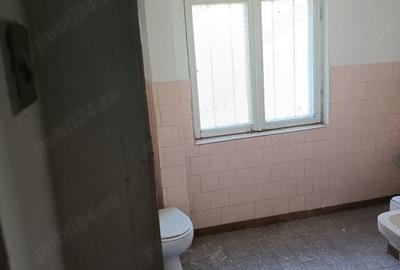 Casă cu 3 camere cu Teren 720 Mp în Central - 2
