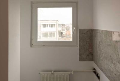 Apartament cu 7 camere semidecomandat în Confecții - 3