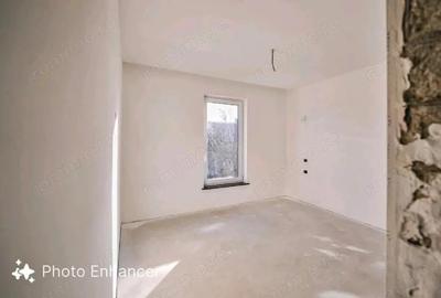 Duplex semifinisat, 110mp utili, Radauti - 2