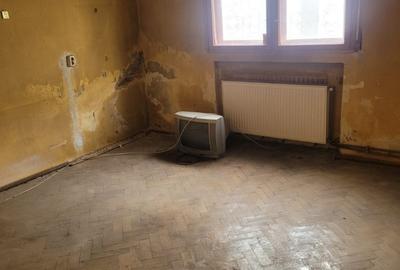 Casă individuală cu 5 camere cu Canalizare în Coșbuc - 10