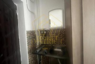 Garsoniera lumioasa I Take Ionescu - 4